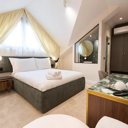 Boem Exclusive Skadarlija Bed & Breakfast